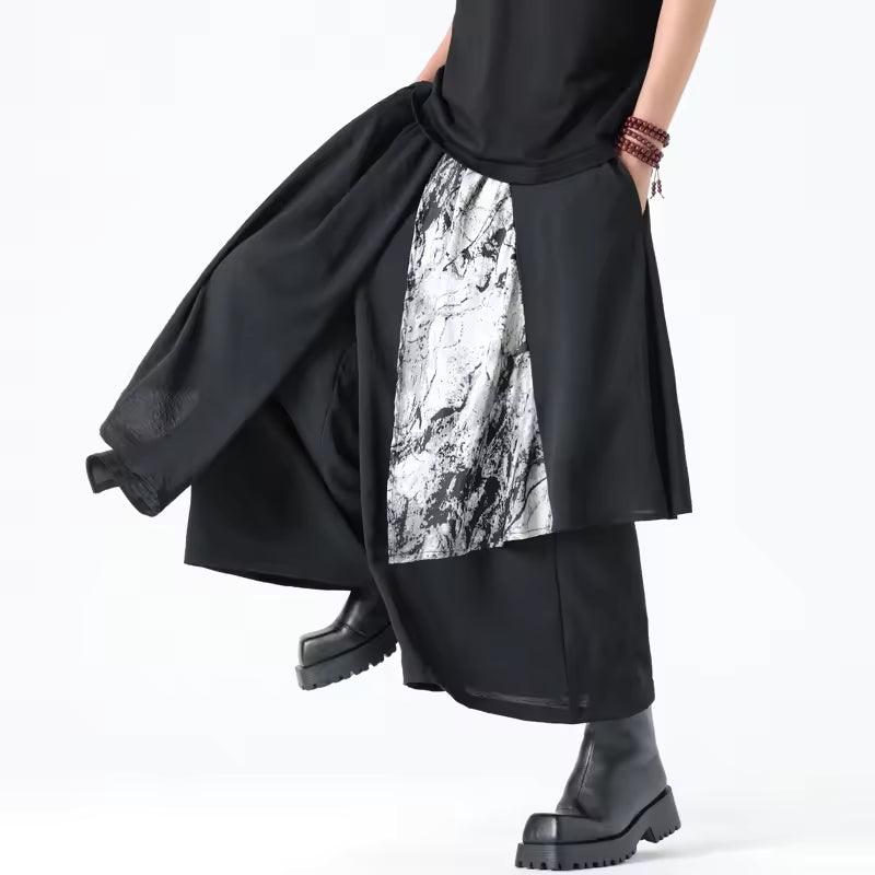 Kón wide leg hakama pants in cotton – draped outer layer in motion