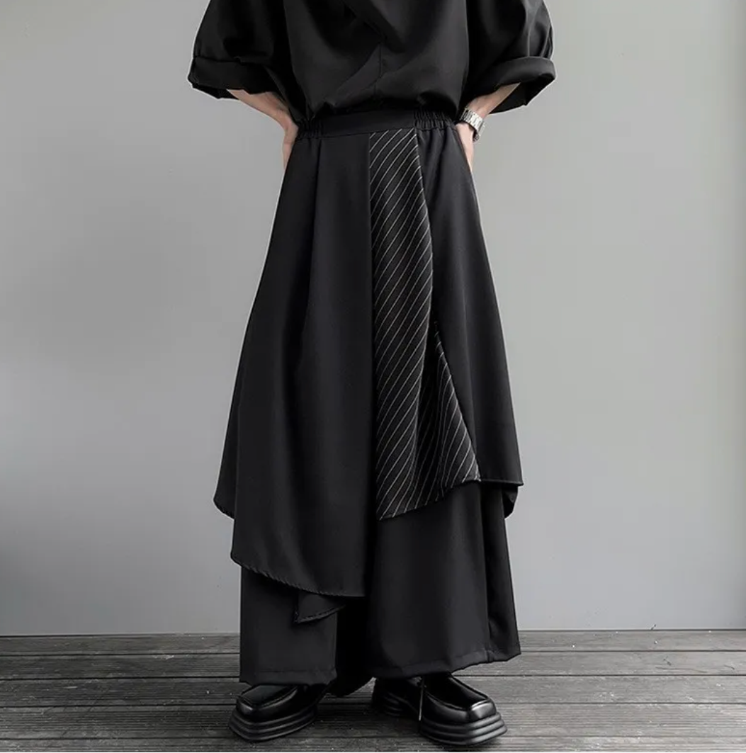 Diagonal stripe panel detail – layered hakama pants – Kón