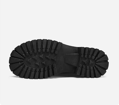 Chunky lug rubber outsole – Kón platform combat boots