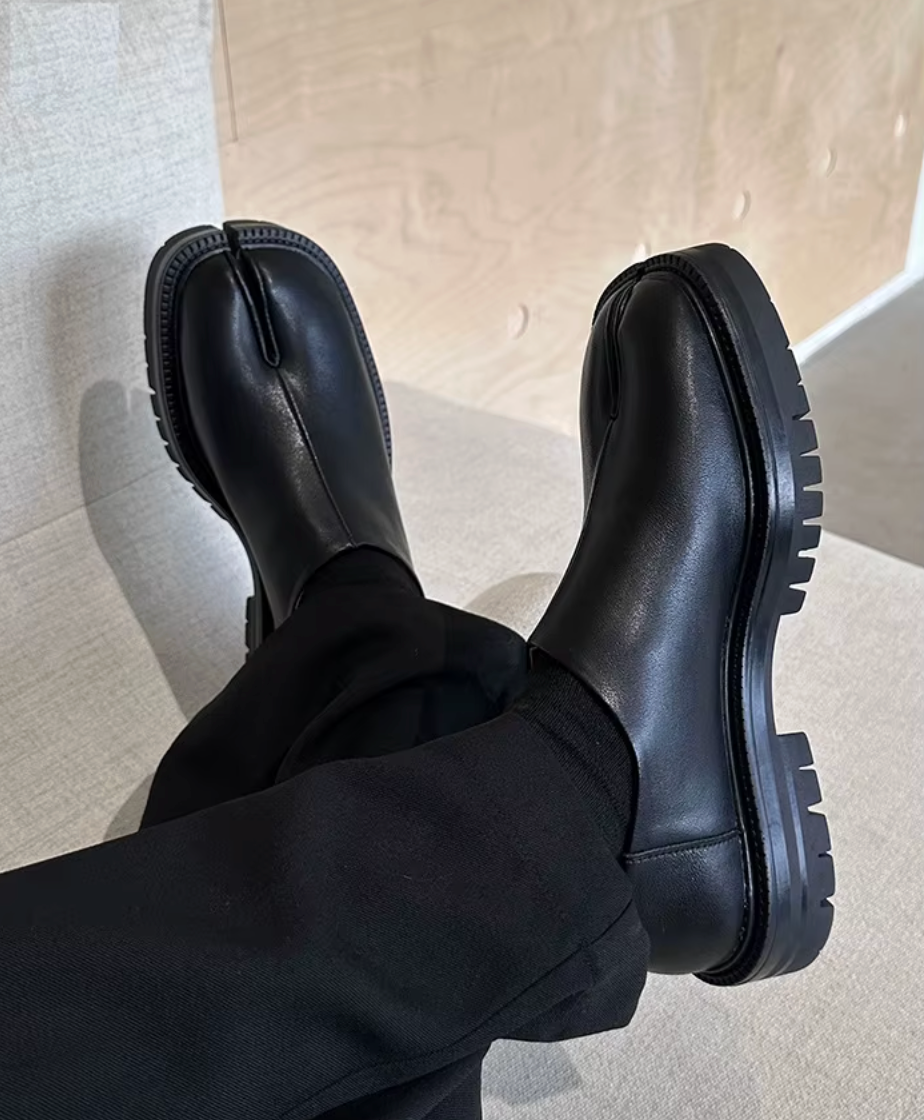Kón split toe tabi shoes – worn overhead view – styled with wide leg trousers